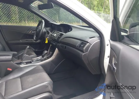 2017 Honda Accord Sport from USA, damaged, VIN 1HGCR2F52HA300082